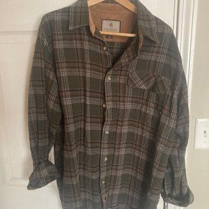 Legendary Whitetails Men's Green Flannel Size Large
